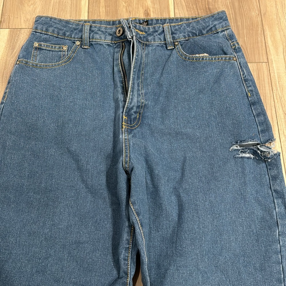 Jeans - Picture 4 of 6